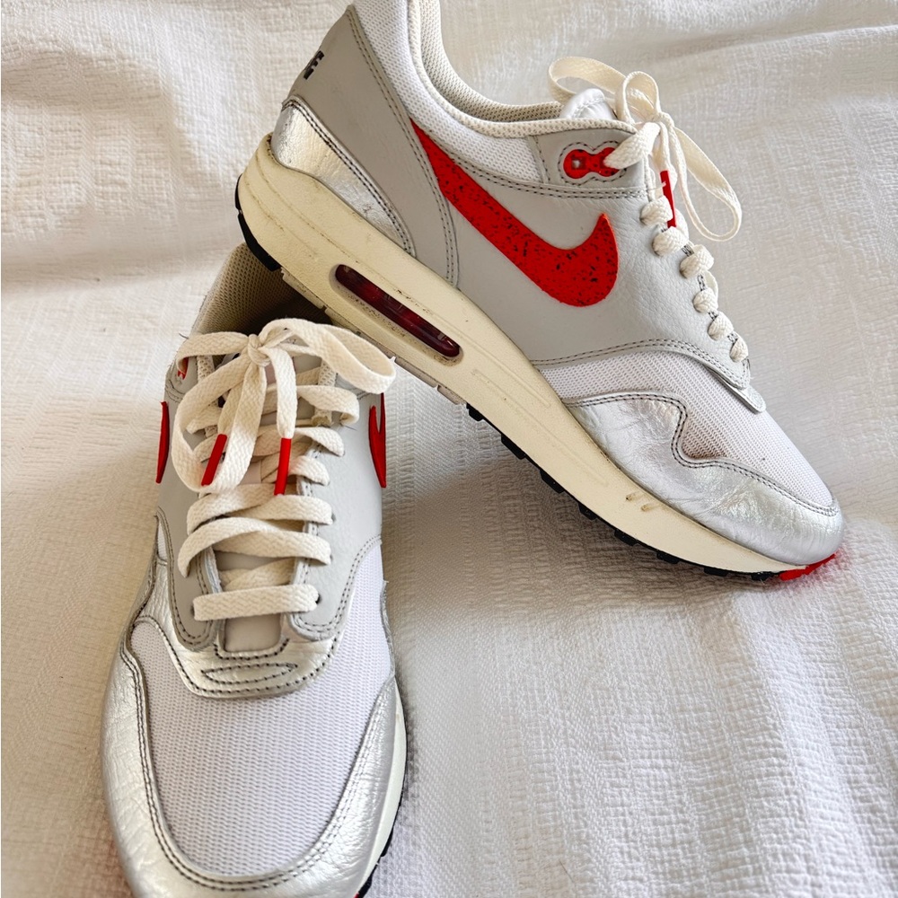 Nike AirMax White and Red Sneakers